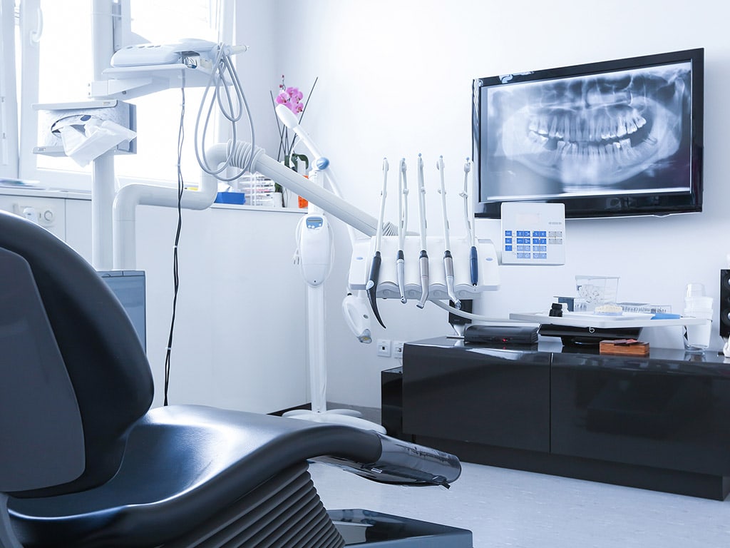Full Service Wisdom Tooth Extraction Clinic