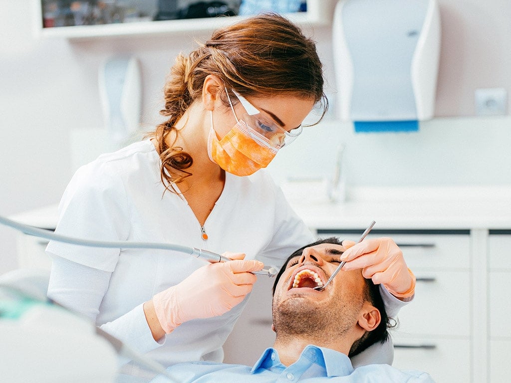 Teeth Cleaning Process in Hamilton