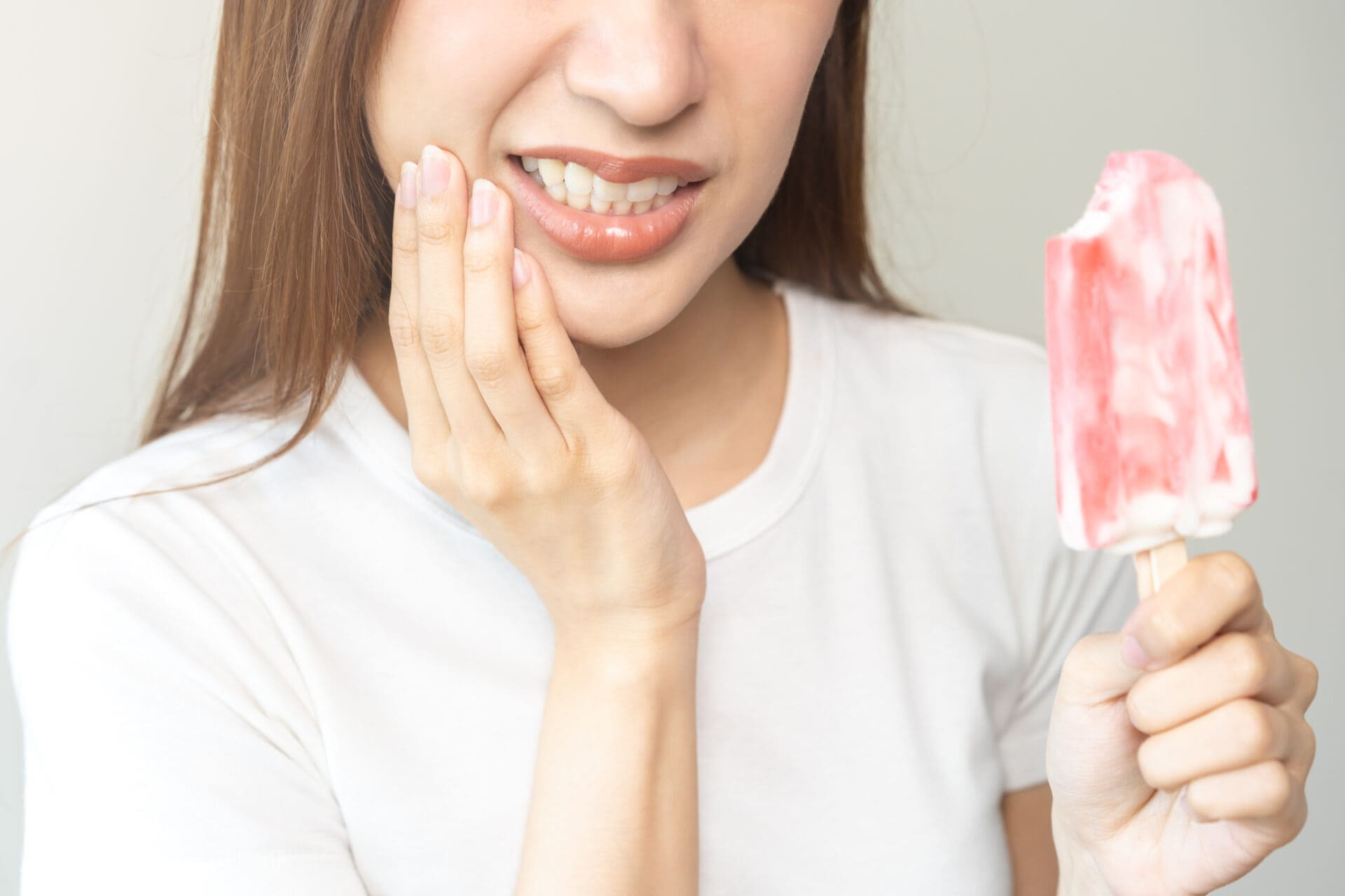 Can a dentist fix sensitive teeth?