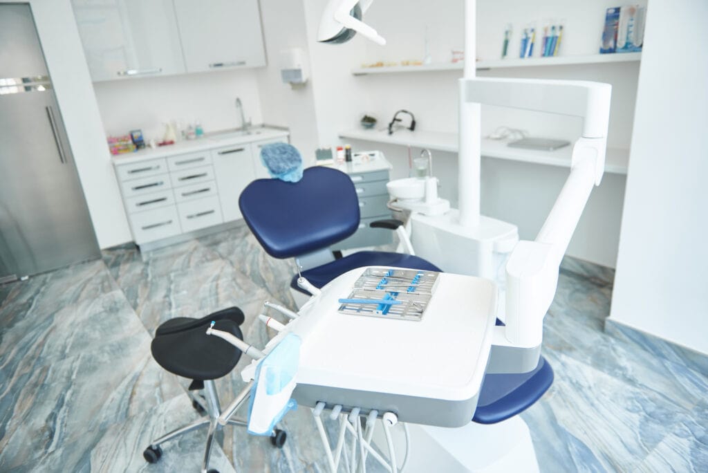 Light dentist office is free after visit